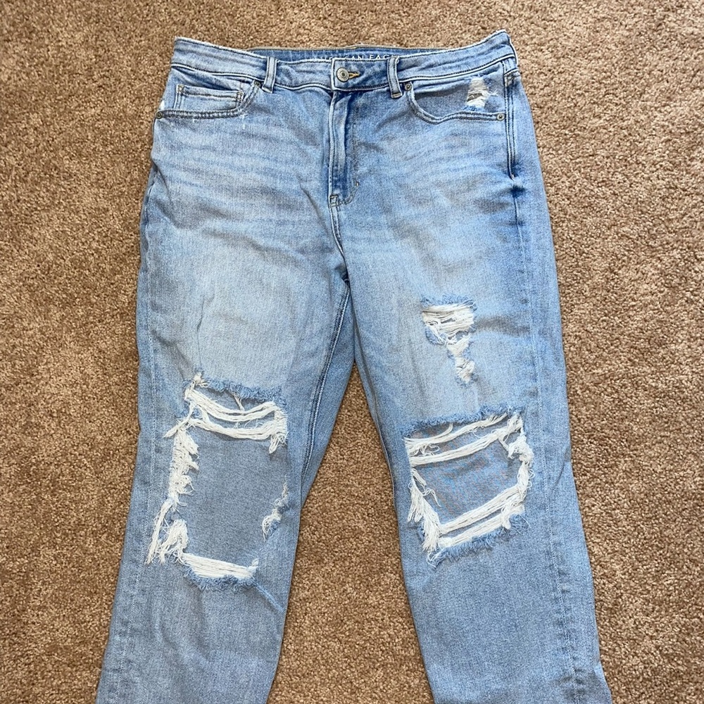 American Eagle Mom Jean size 12R Stretch